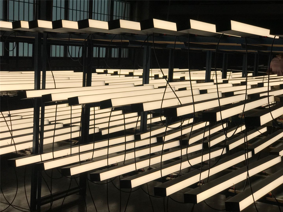 40W Sig Mesh LED Linear Light