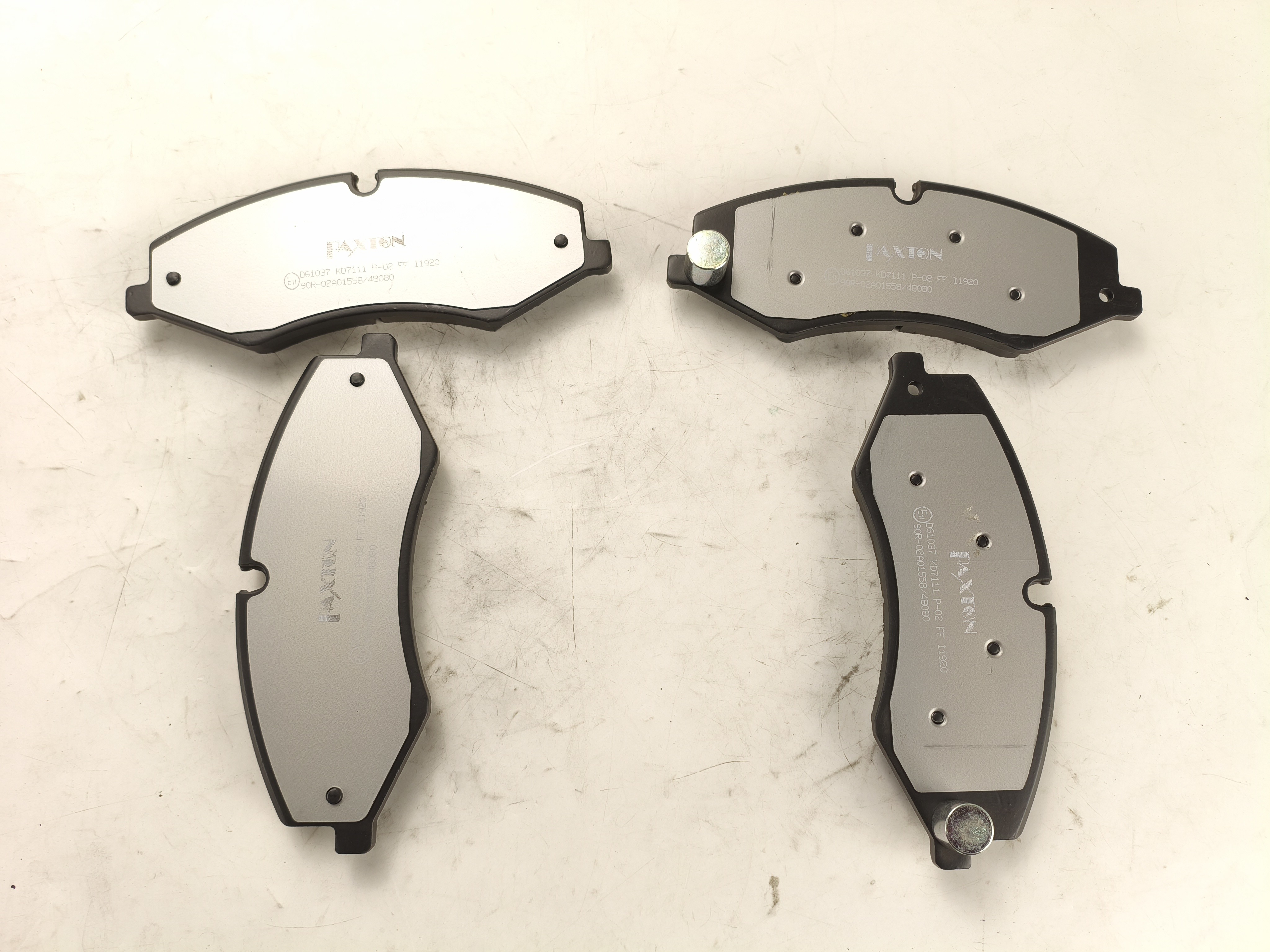 LR051626 LR065492 SFP500020 LR016962 LR021316 LR079910-1 Front / Rear Brake Pad For Land Rover Discovery 3/4/5, Sport 3.0T