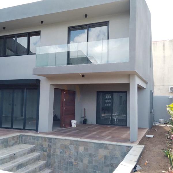 Stainless Steel 1.2mm 1.5mm 2mm Inox Glass Handrail Fence Good Corrosion