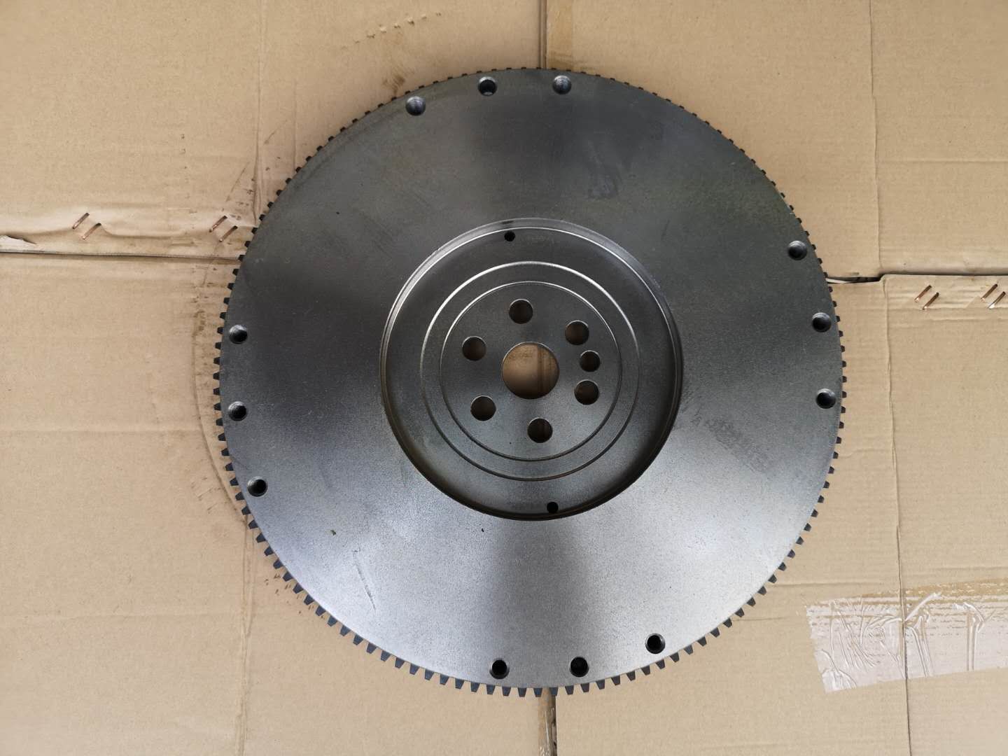 Old Model Truck 4BD1 300mm ISUZU Flywheel 4 Cylinders Diesel Engine 8943430531