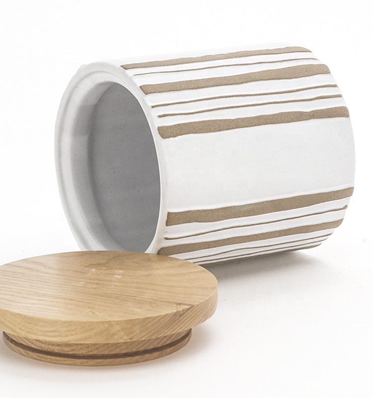 Kitchen Ceramic Coffee Storage Jars Tea Sugar Food Storage Ceramic Canister With Wood Cover