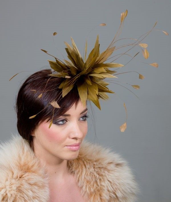 Goose Feather Hair Decoration Wire Accessory and Coque Flower Mount with Stripped Hackle