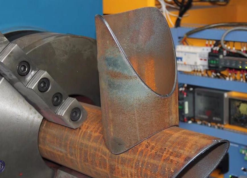 H Beam I Beam And C Channel CNC Plasma Beam Cutting Robot Machine Model CPC1000