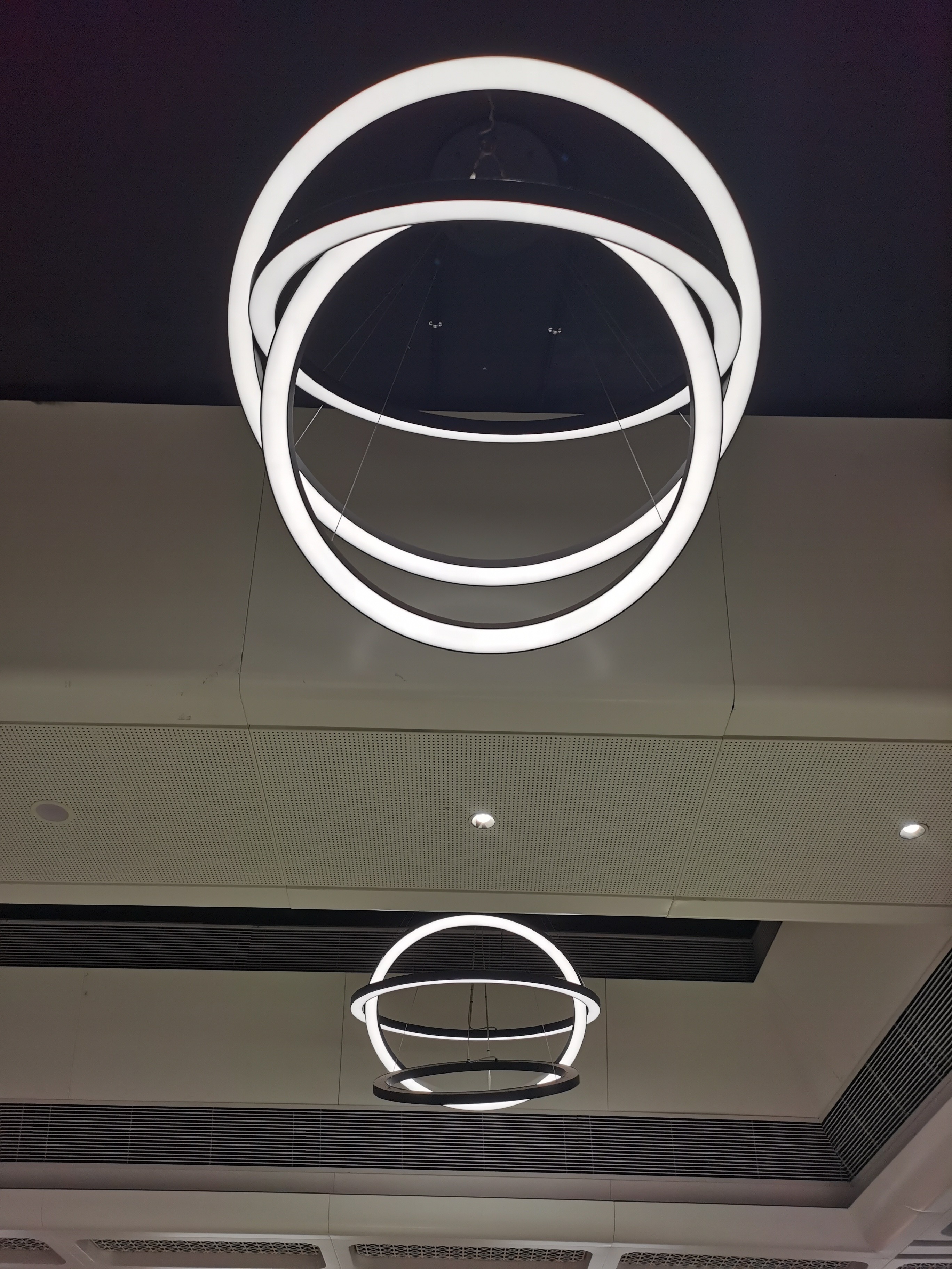 Combination Ring Pendant Lamp LED Linear Light For Metro Station Shopping Mall