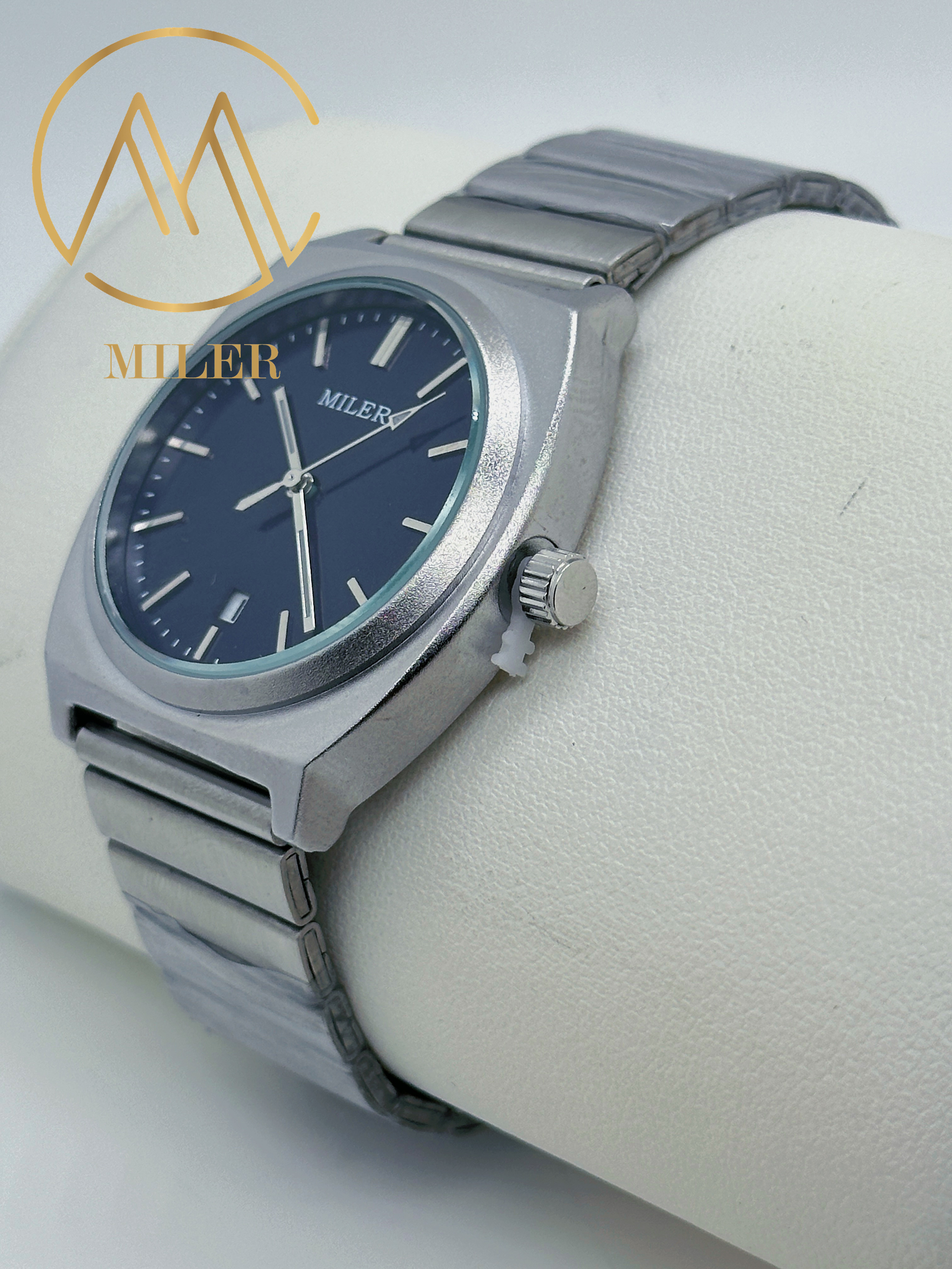 China factory Design New Fashion Function Sport Quartz Watch Steel Band Watch Business