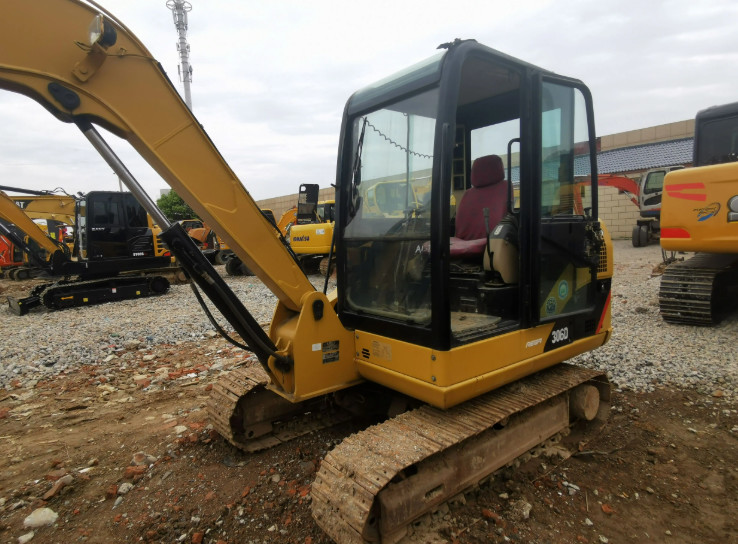 Original Brand Used CAT 306D Crawler Mini 6 Ton Small Excavators Diggers for Sale