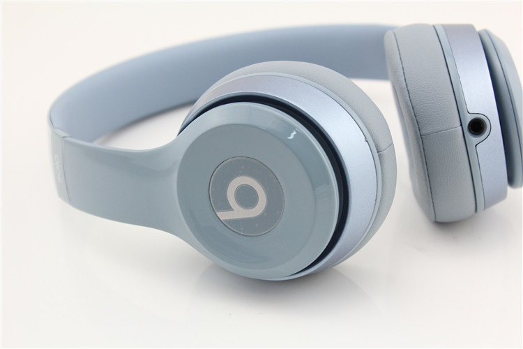 Beats Solo 2 By Dr Dre HD Wired On Ear Headphones -Gloss Grey made in china from Golden Rex Group Ltd
