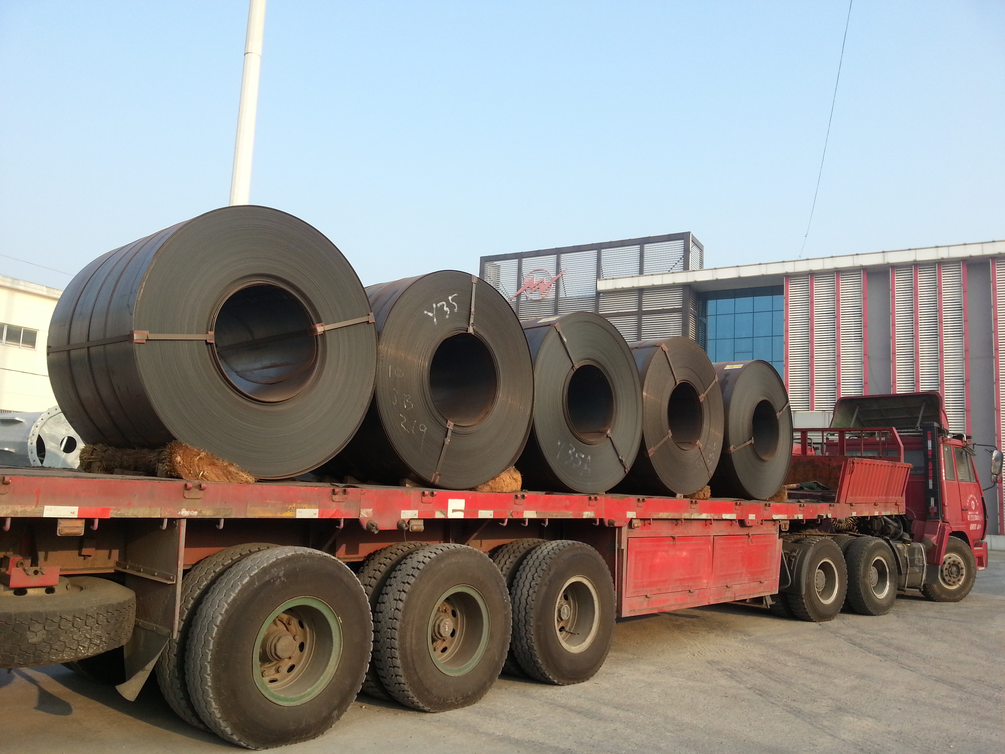 8m 11m Hot Dip Galvanized Octagonal Steel Pole For Transmission Line