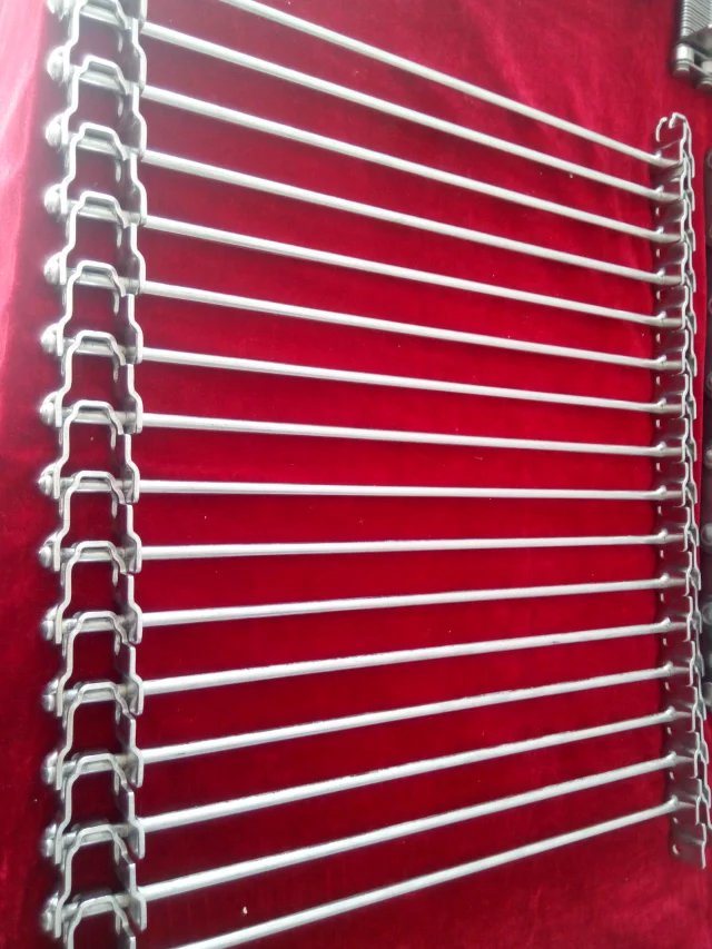 Heat Resistant Stainless Steel Spiral Wire Mesh Belt for Food Cooling Industry