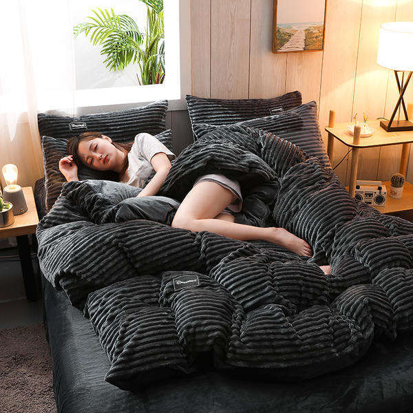 Single Bedding Set 4 Pcs Flannel Duvet Cover Flat Sheet Pillow Cases Sustainable Queen King Size