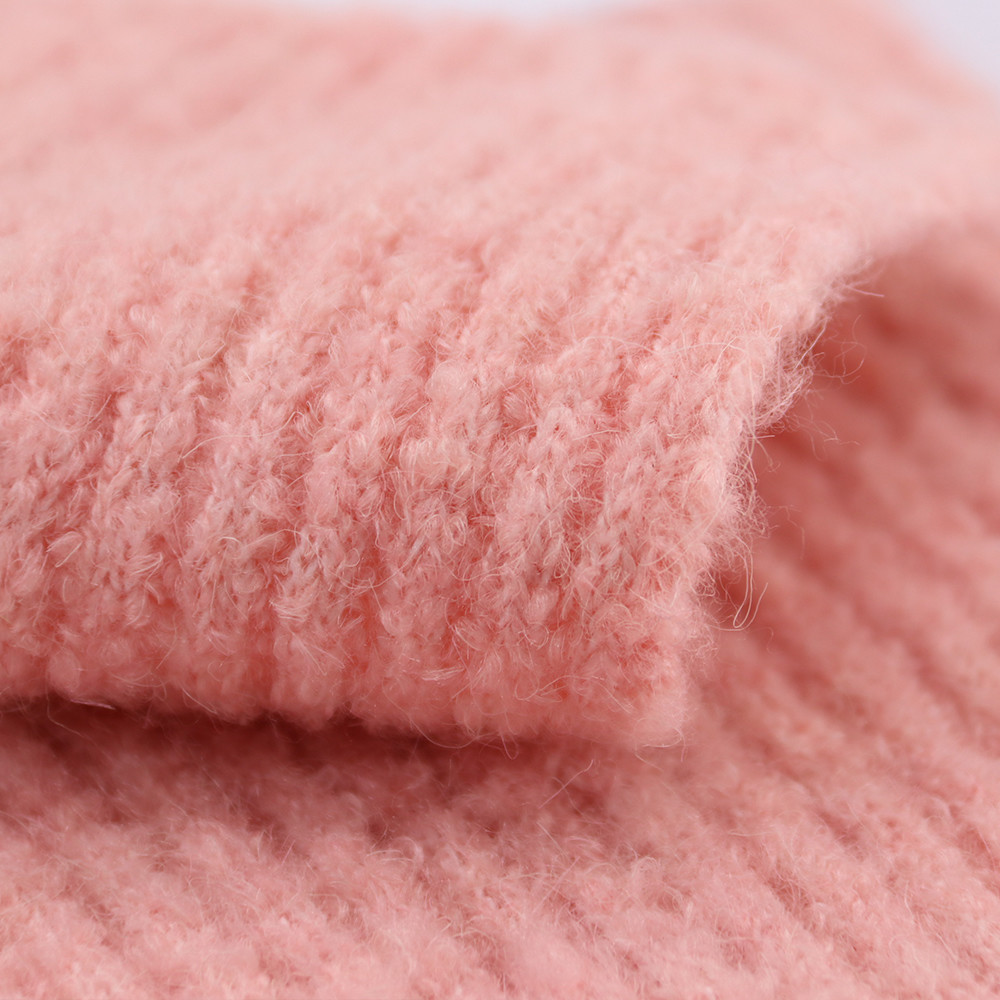 Moistureproof Polyester Recycled Yarn Practical Anti Pilling 1/9.0NM