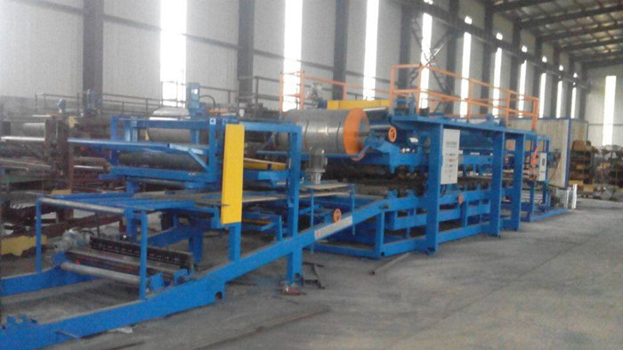 Corrugated Aluminum Steel Stud Roll Forming Machine With 17 - 44 Rows Rollers