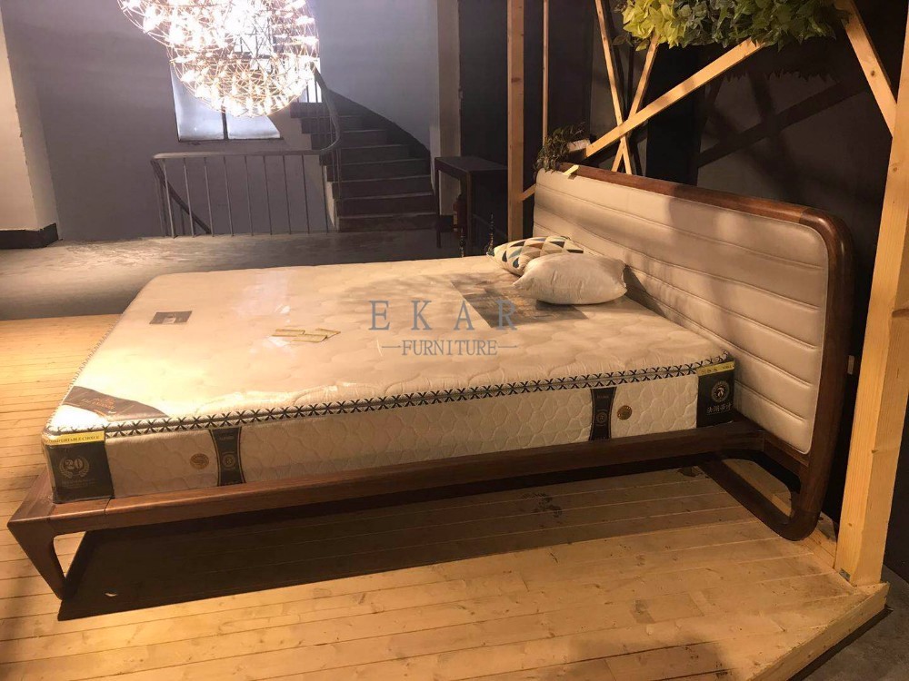 Designer Furniture Modern Leather Oak Wood Bed
