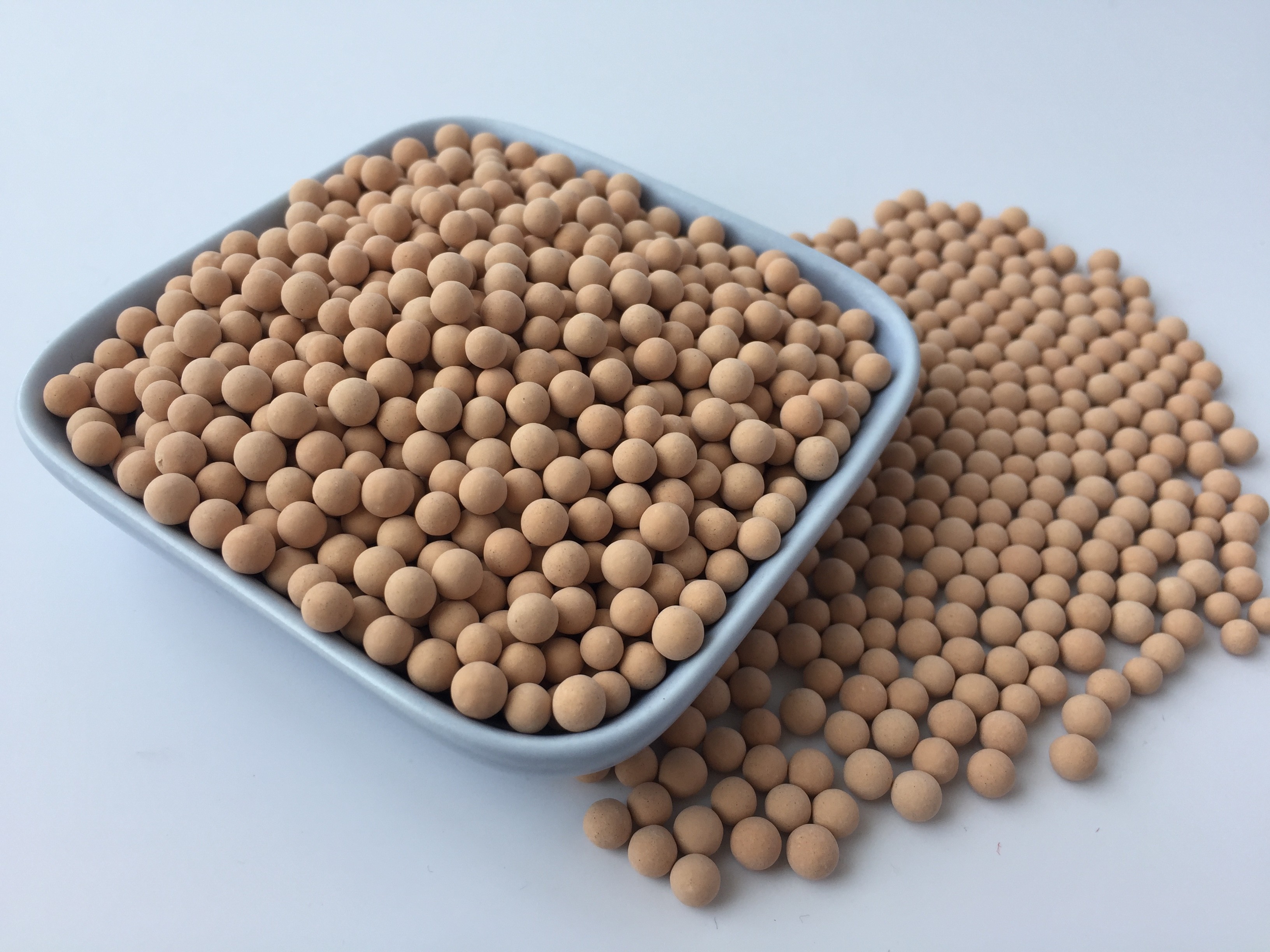 Granular Shape Molecular Sieve Type 4A With Crush Strength 20N