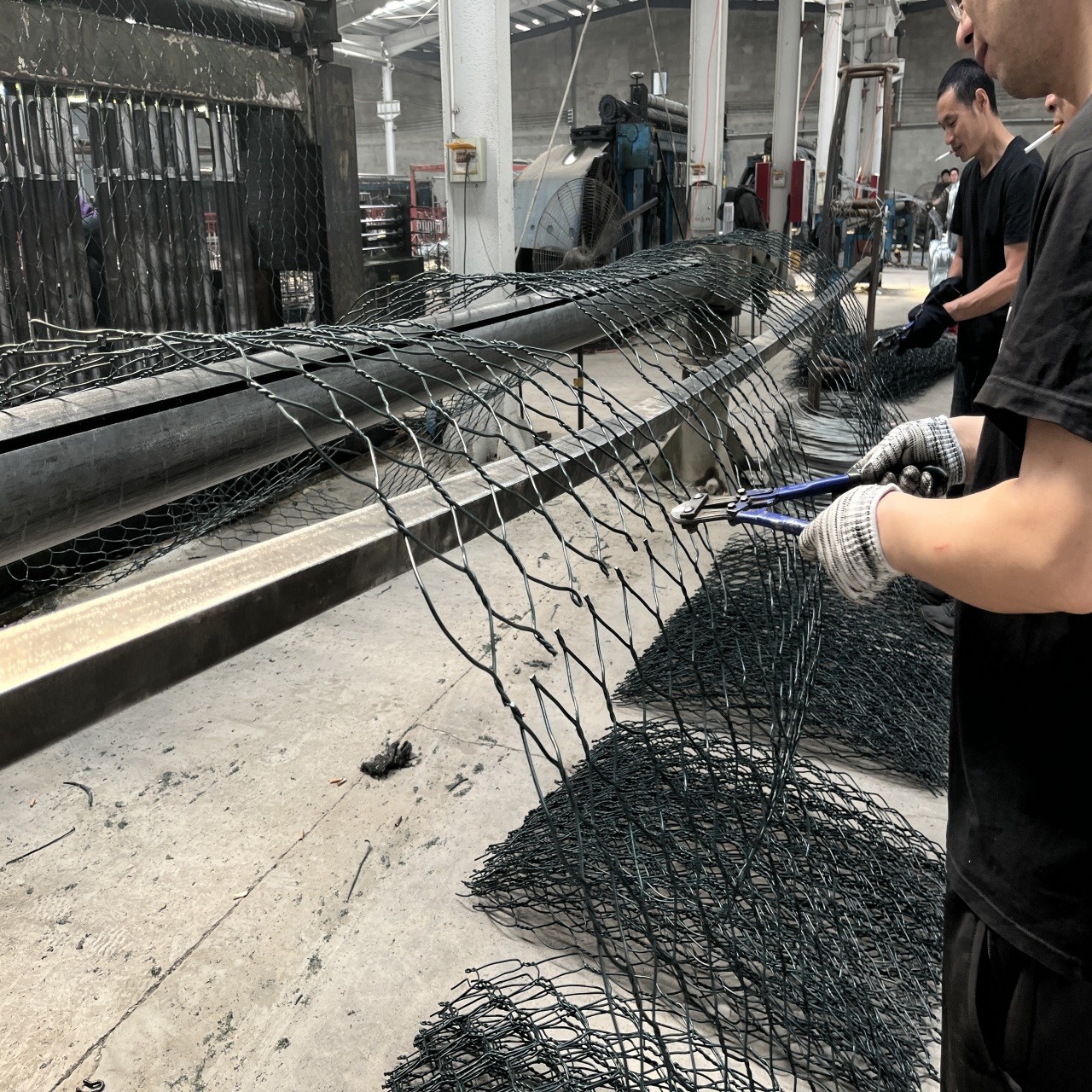 3.7mm Galvanised Gabion Baskets Standard Size 8*10 Cm Mesh