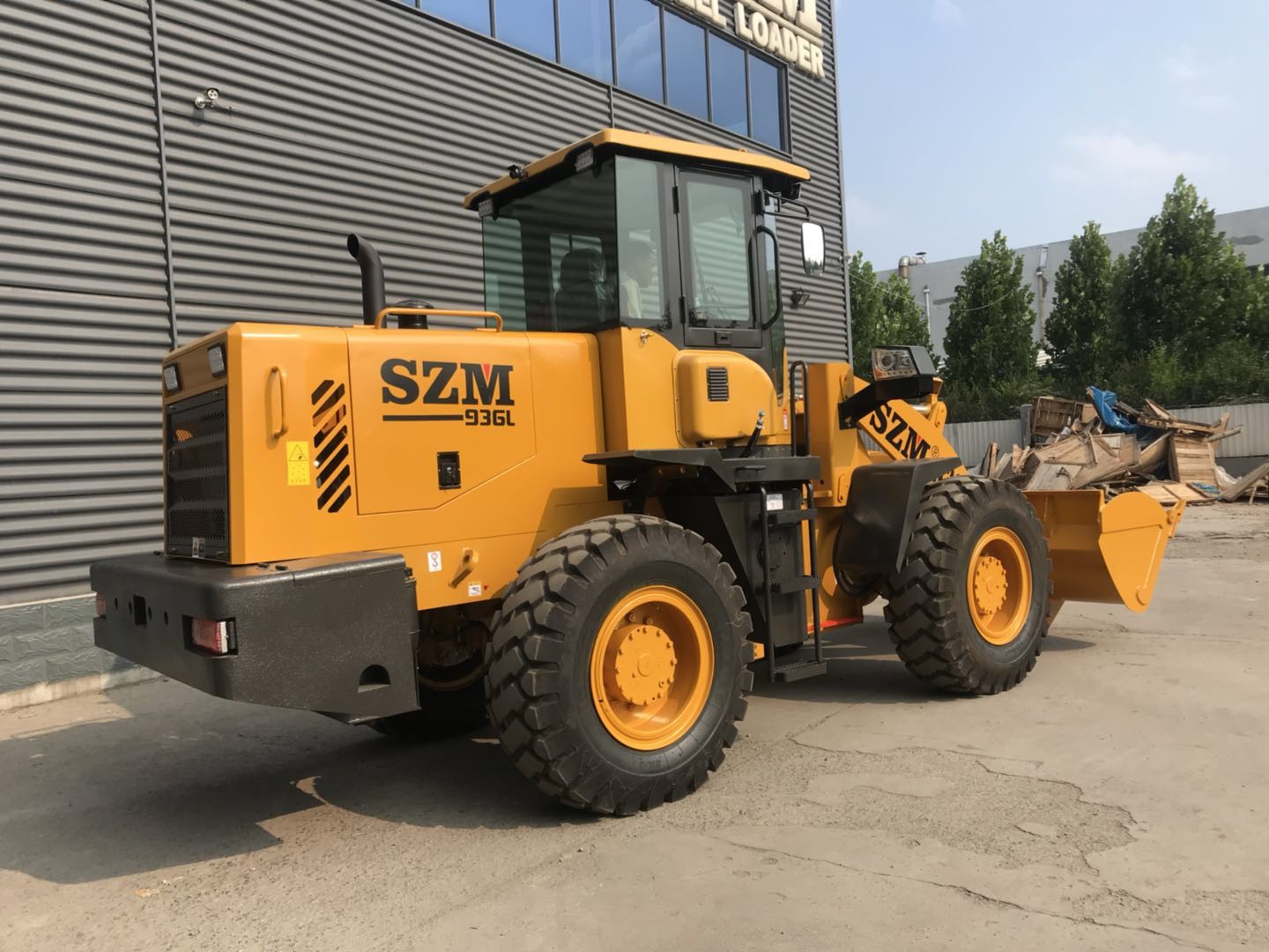 4 Wheel 2200rpm 5 Ton Wheel Loader With 3m3 Bucket SZM956L
