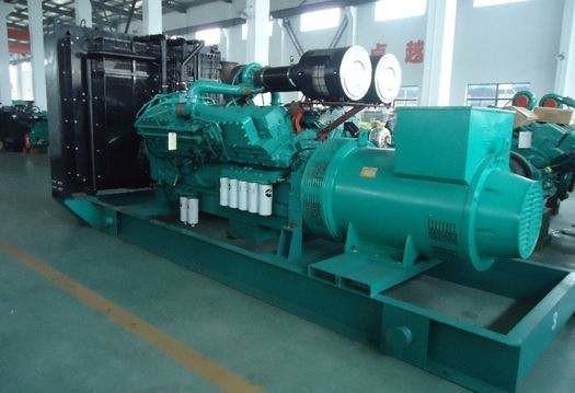 50Hz Industrial Diesel Generators , 800KW / 1000KVA Industrial Emergency