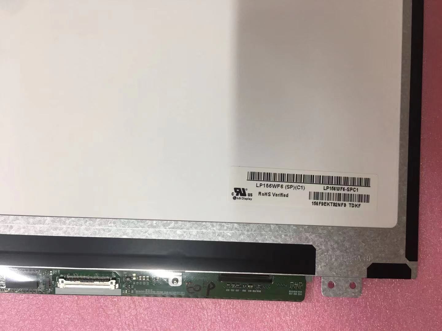 LG Display 15.6" 300cd/m2 141PPI Industrial LCD Panel LP156WF6-SPD1