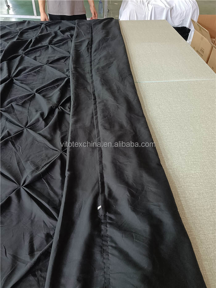 Queen Size Solid Pinch Pleat Pintuck 3-Piece Duvet Cover Set with Diamond Embroidery