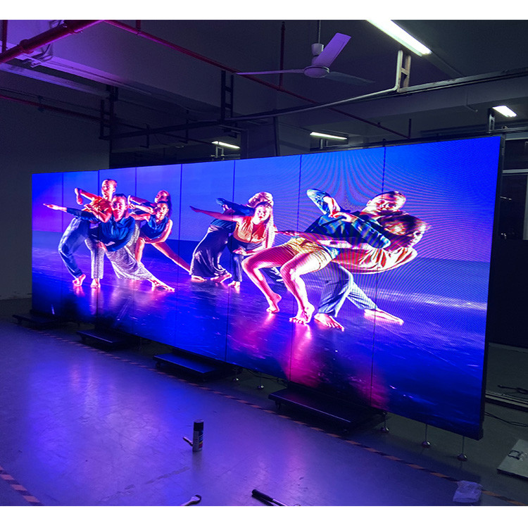 3840hz Double Side Indoor Led Poster P2.5 Led Screen Display