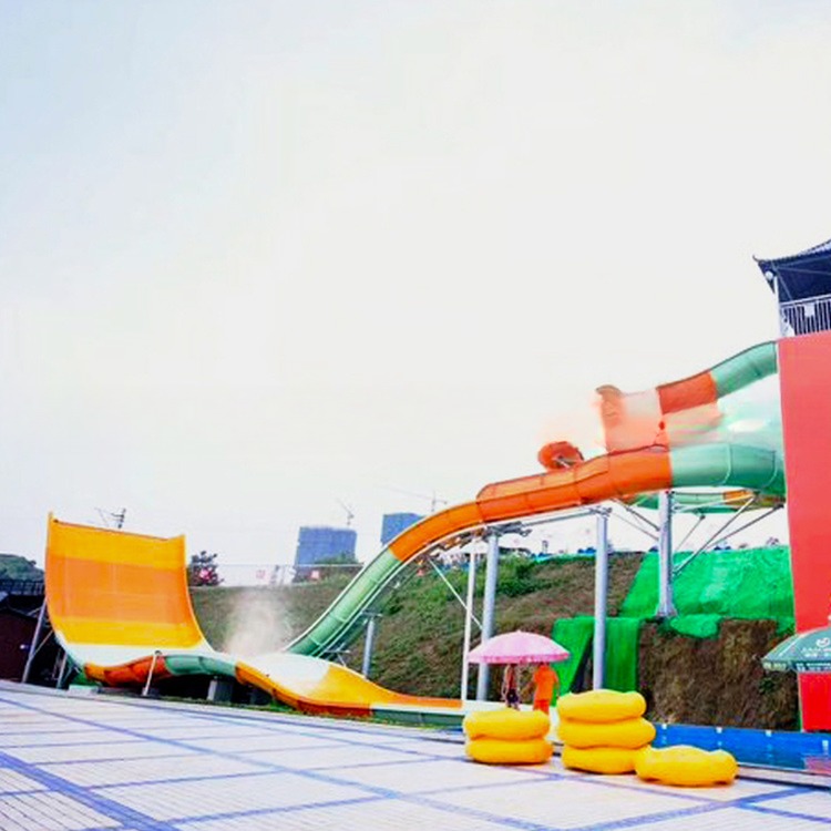 Outdoor Water Playground Amusement Park Gyration Slides