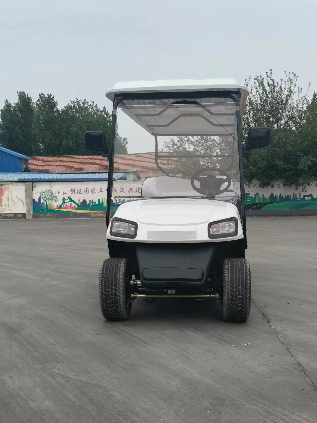 Long Range Golf Trolley With 200mm Ground Clearance And 80km Travelling Distance