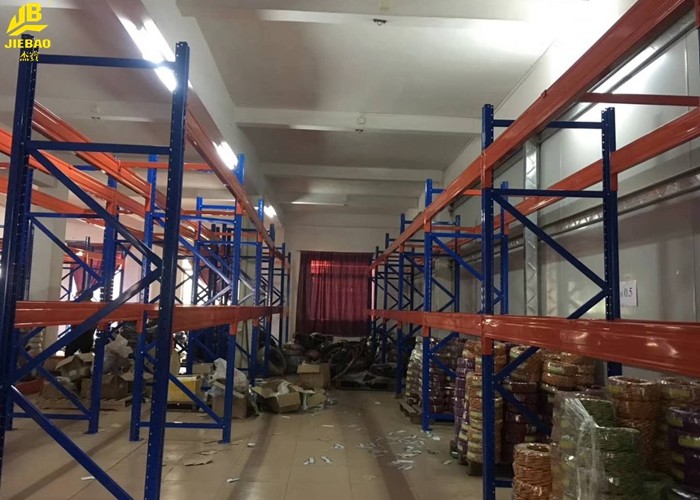 Corrosion Resistant Warehouse Pallet Racking Assembly Columns Box Beams