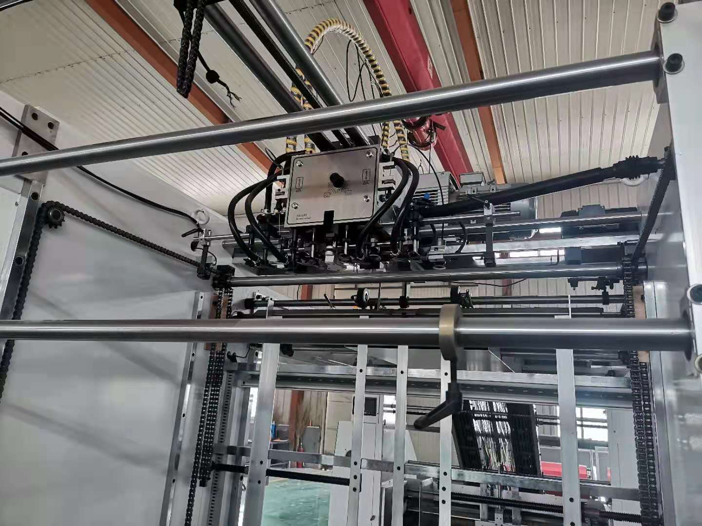 Electric Driven Plc 8mm Paper Feeder Machine With Pre Code Paper Device
