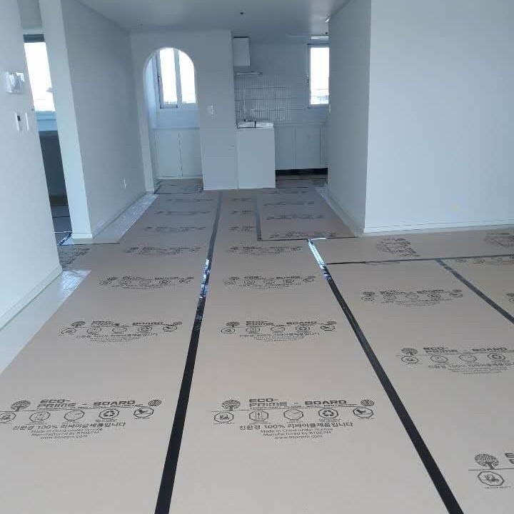 Heavy Duty Construction Floor Protection Material , 0.9mm Floor Protection Paper Roll