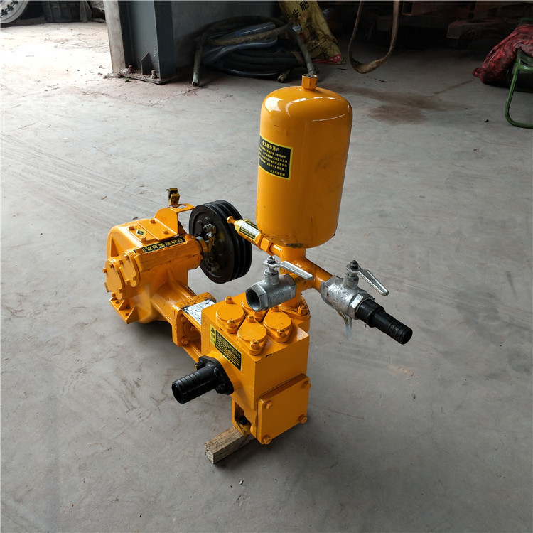 Diesel Engine / Motor Power Mud Pumps For Drilling Rigs With 64mm Outet Pipe Diameter