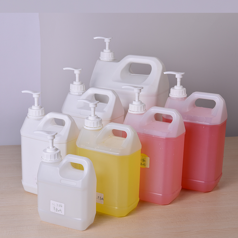 Square HDPE Plastic Jerry Can for Soap Shower Gel Shampoo Liquid 1L-5L White Pump