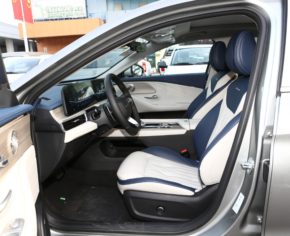 Chery ARRIZO 8 2022 1.6T DCT YA Version Smart 5 Seats Sedan With SONY Audio