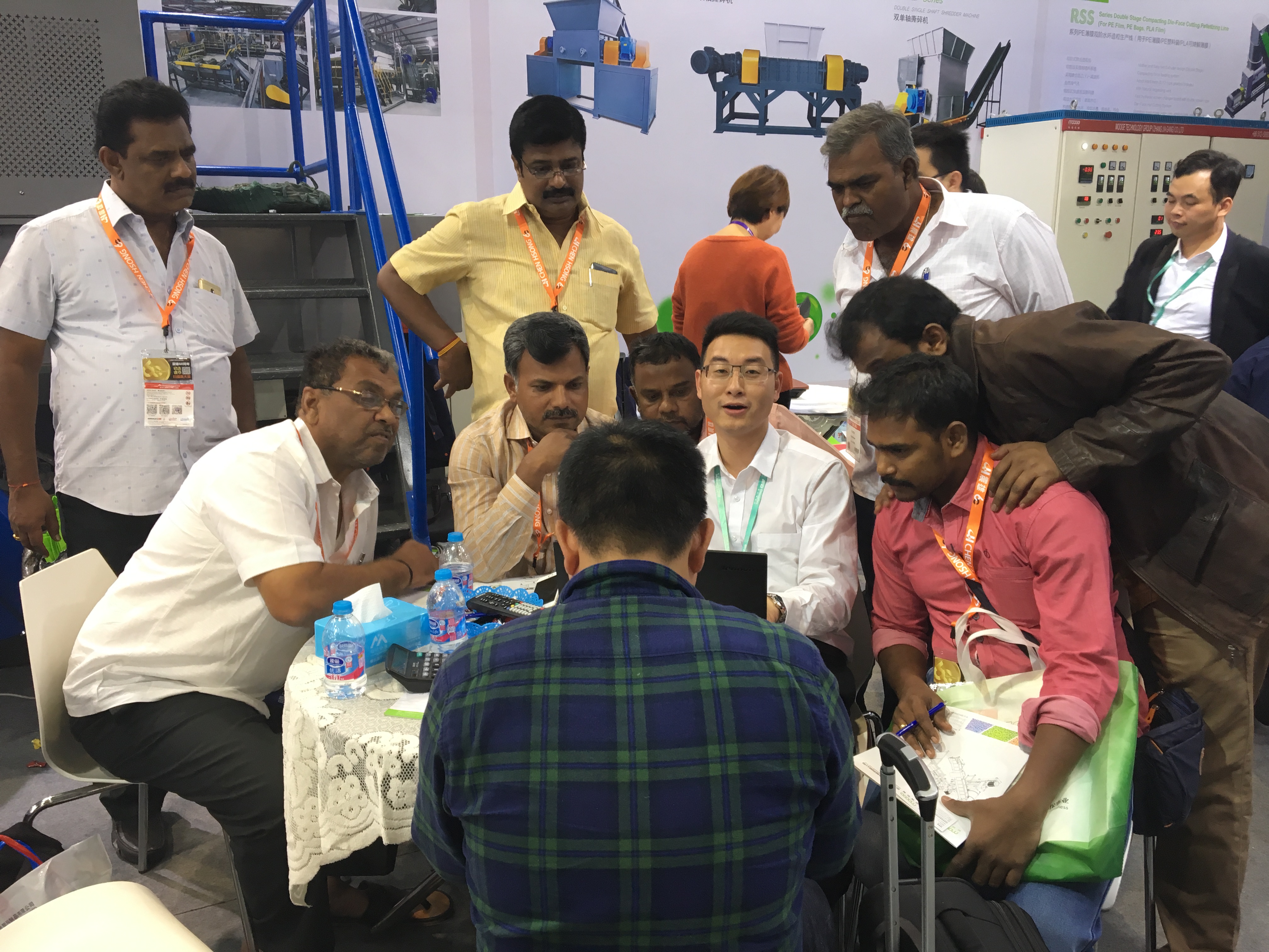 Recyclable PET bottle recycling plastic line