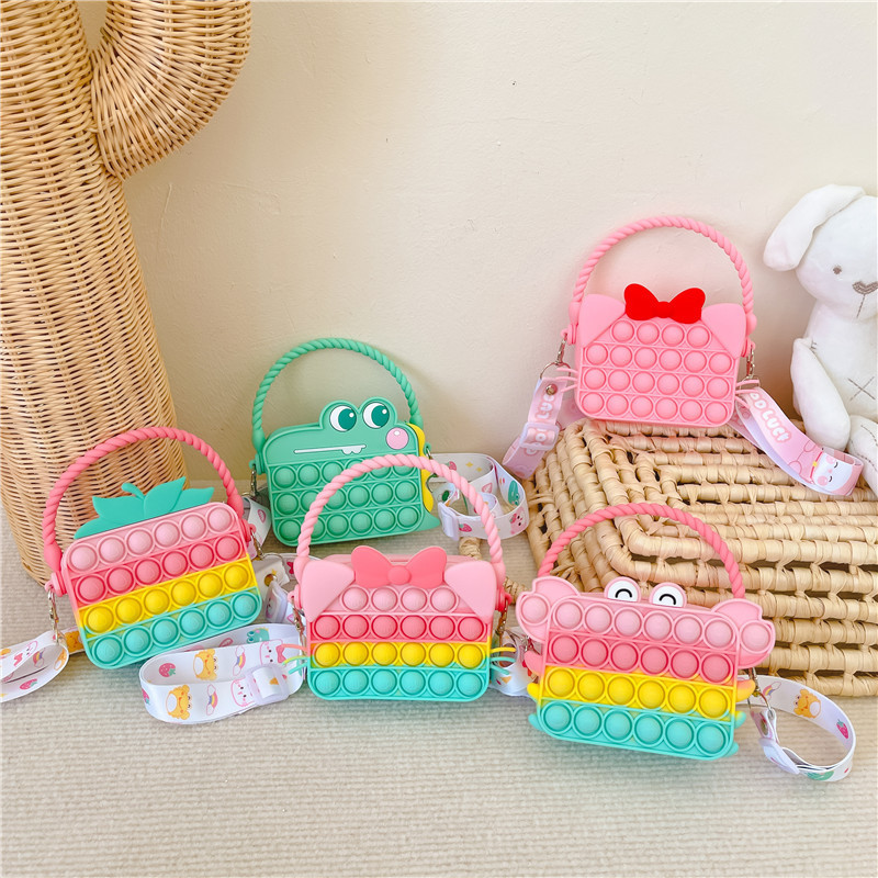 Bpa Free Cartoon Silicone Pencil Case For Kids Shoulder Handbag Crossbody Purse Bag Christmas Birthday Gifts Pencil Case