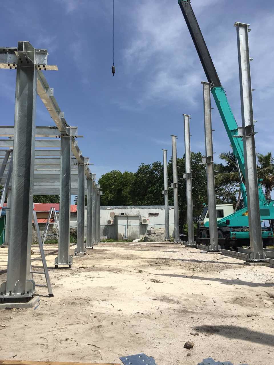 Hot - Dipped Galvanized Workshop Steel Structure 4000 Square Meter