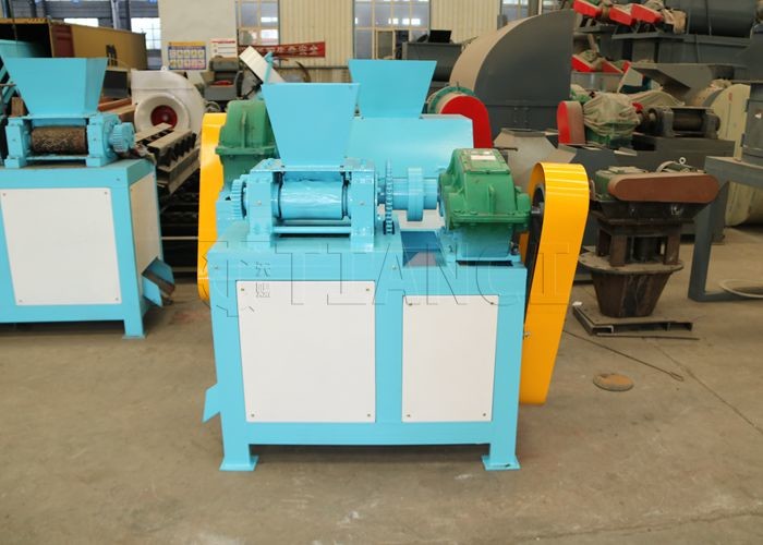 High Hardness Granules Production Machine Double Roller Extrusion Fertilizer Granulator