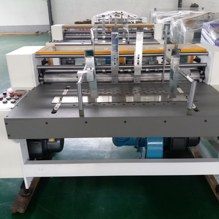 Partition Slotting 500kg Corrugated Carton Box Machine PLC Control System