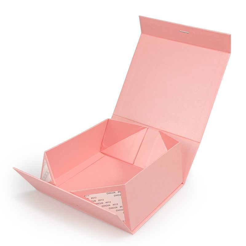 Fancy Design Custom Logo Printing Matt Laminated Rigid Cardboard Wedding Grown Packaging Magnetic Box