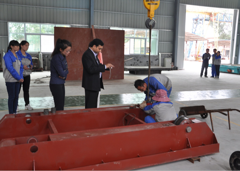Steel rail platform handling trolley scrap cast iron prices