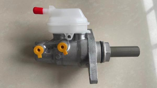 47028-48010 47028-48011 CYLINDER SUB-ASSY BRAKE MASTER W/PLATEAONE OEM FITS