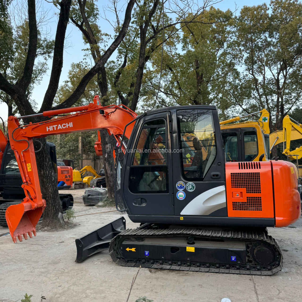 Used Hitachi Excavator ZX60 with ISUZU Engine High Comfort High Safety and Precision