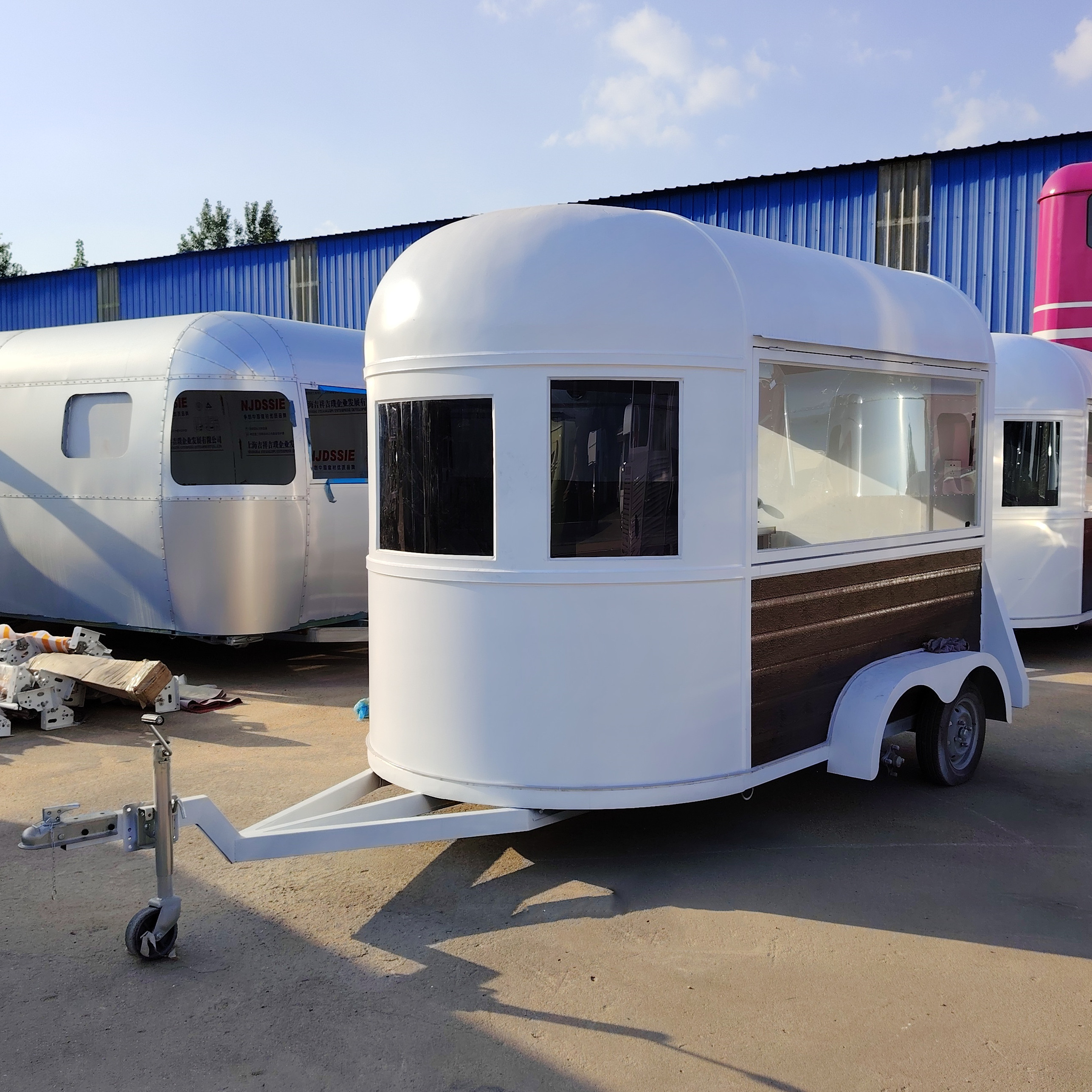 2024 Mobile Stainless Steel Trailer for Catering Bar Snack Fast Food Drink Ice Cream