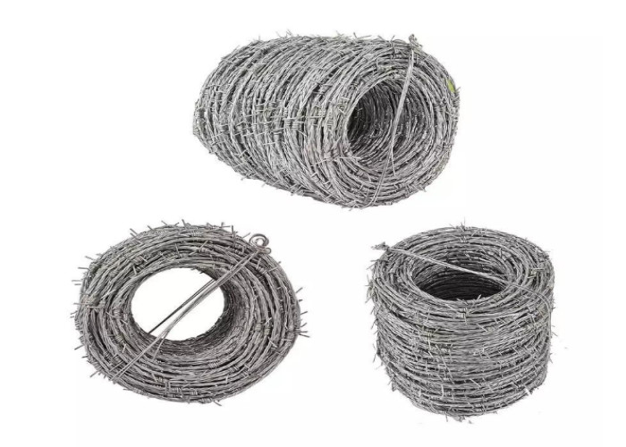 Hot Dipped Galvanized Barbed Wire Weatherproof Livestock Security Fencing