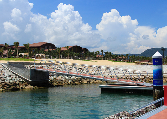 Aluminum Alloy 6061-T6 Floating Dock Aluminum Gangways Marine floating dock walkway