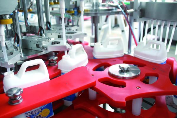 Quality Huituo automatic bottle filling capping machine for cleanser essence, liquid dishwashing detergent for sale