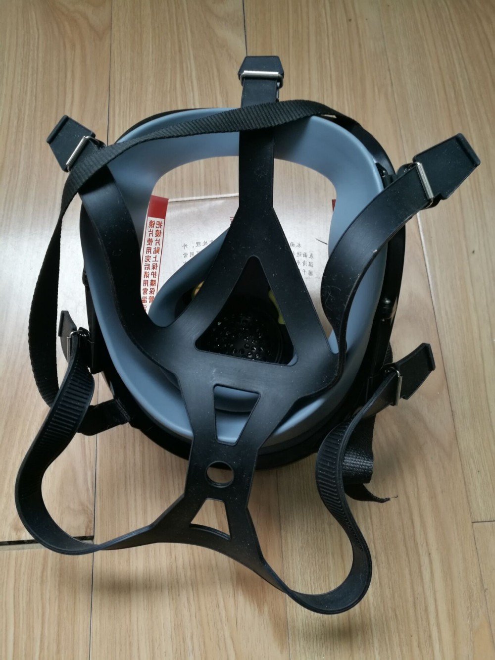 Full Mask Single Backboard for Fire Fighting Made of Carbon Fiber Composites Cylinder
