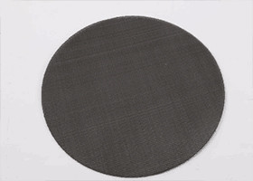 Extruder Iron Fine Black Wire Cloth , Plastic Coated Hardware Cloth