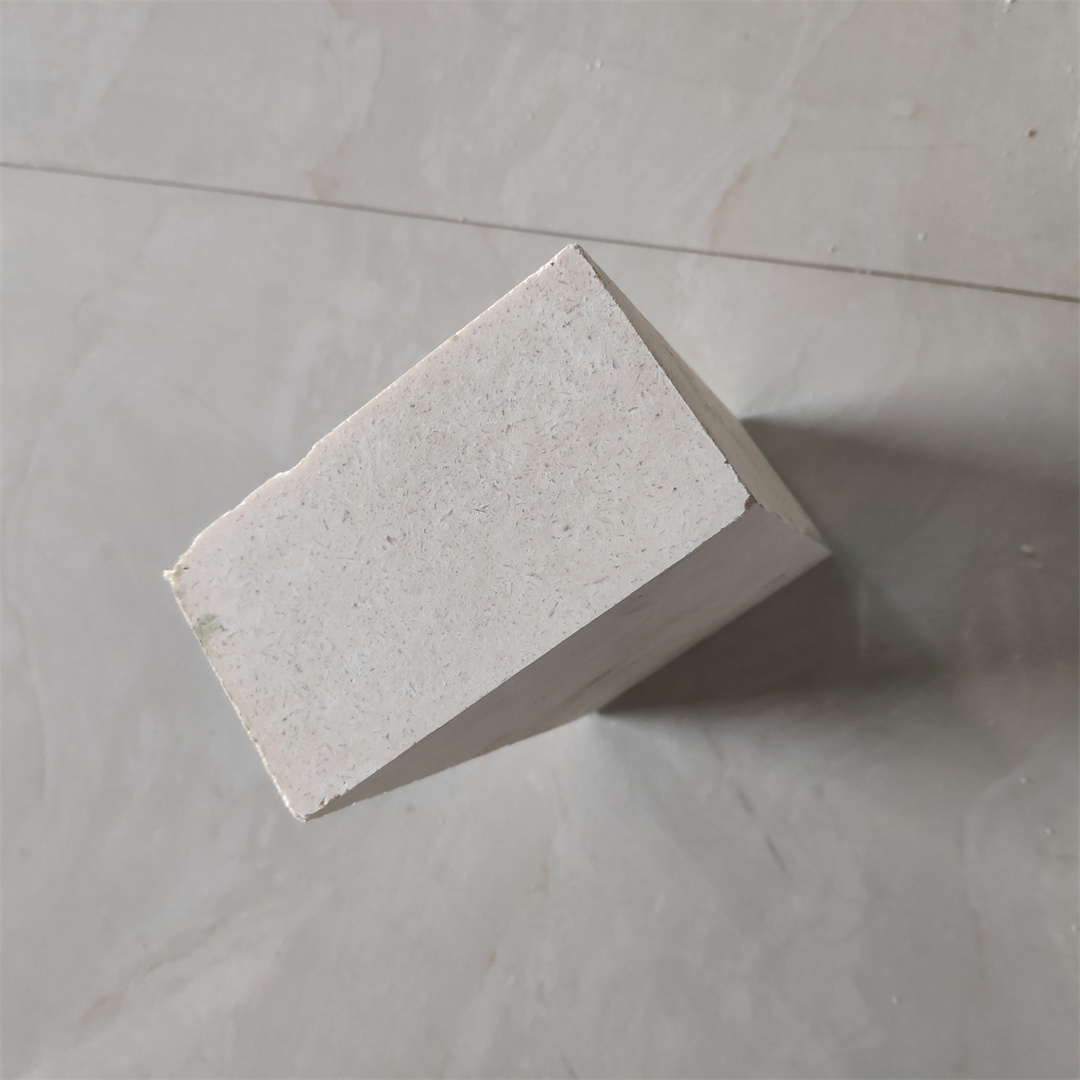 Long Life Sinter Zircon Corundum Brick for Glass Kiln in Customers' Requirement Size