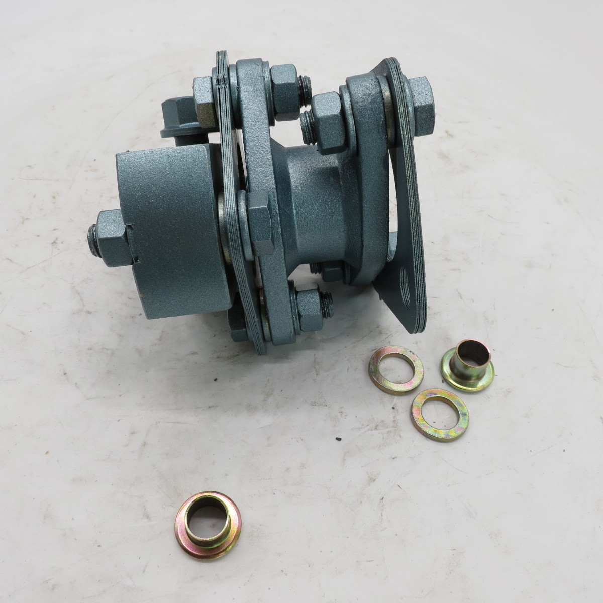 Good Quality China Supply Heavy Duty Truck Engine Parts Coupling VG1560080300 for truck parts