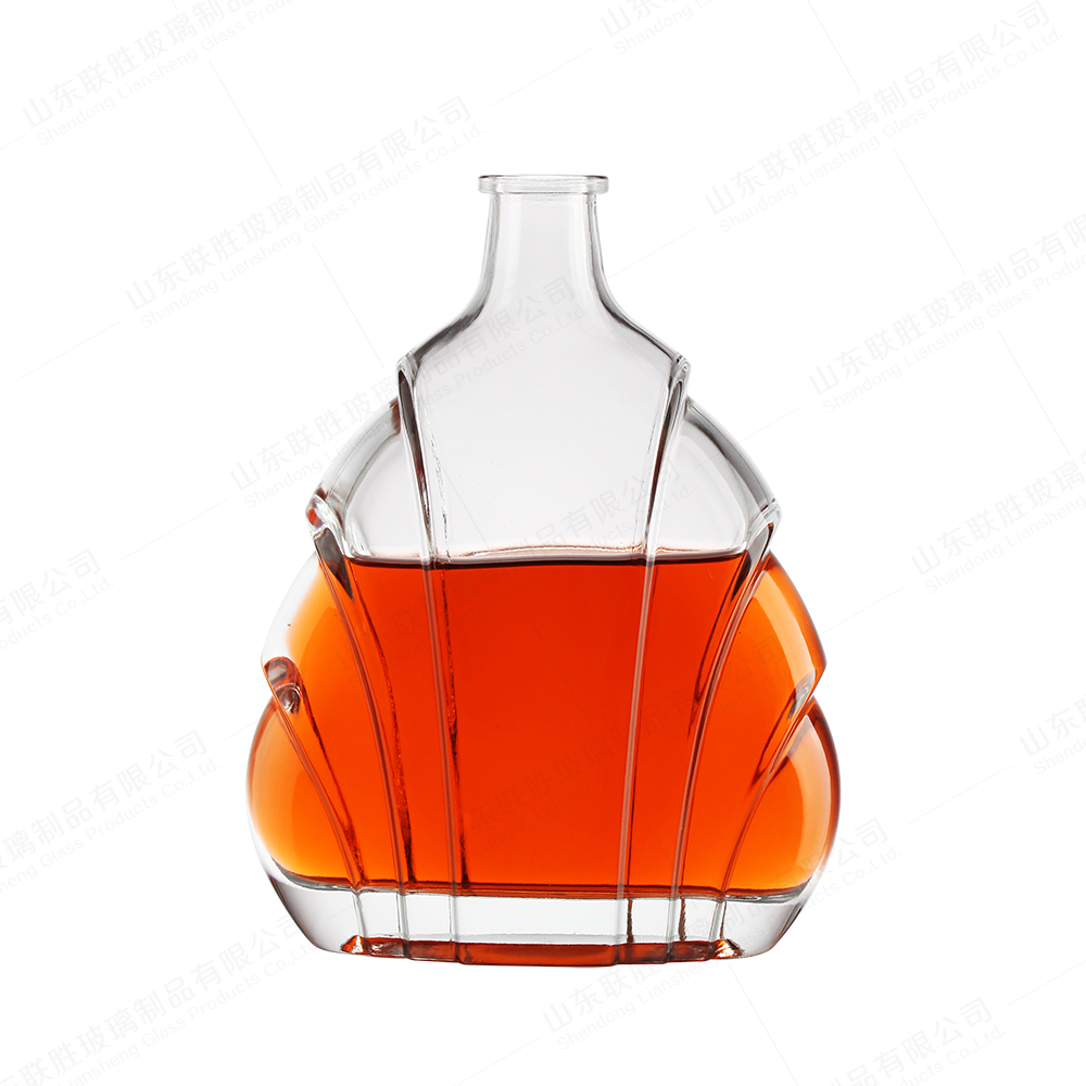 Exquisite Carving Crafts Glass Bottle for Hot Mountain Shape Whiskey Vodka Brandy